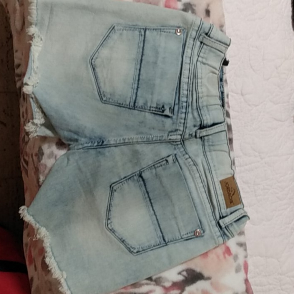 Short - Picture 2 of 2